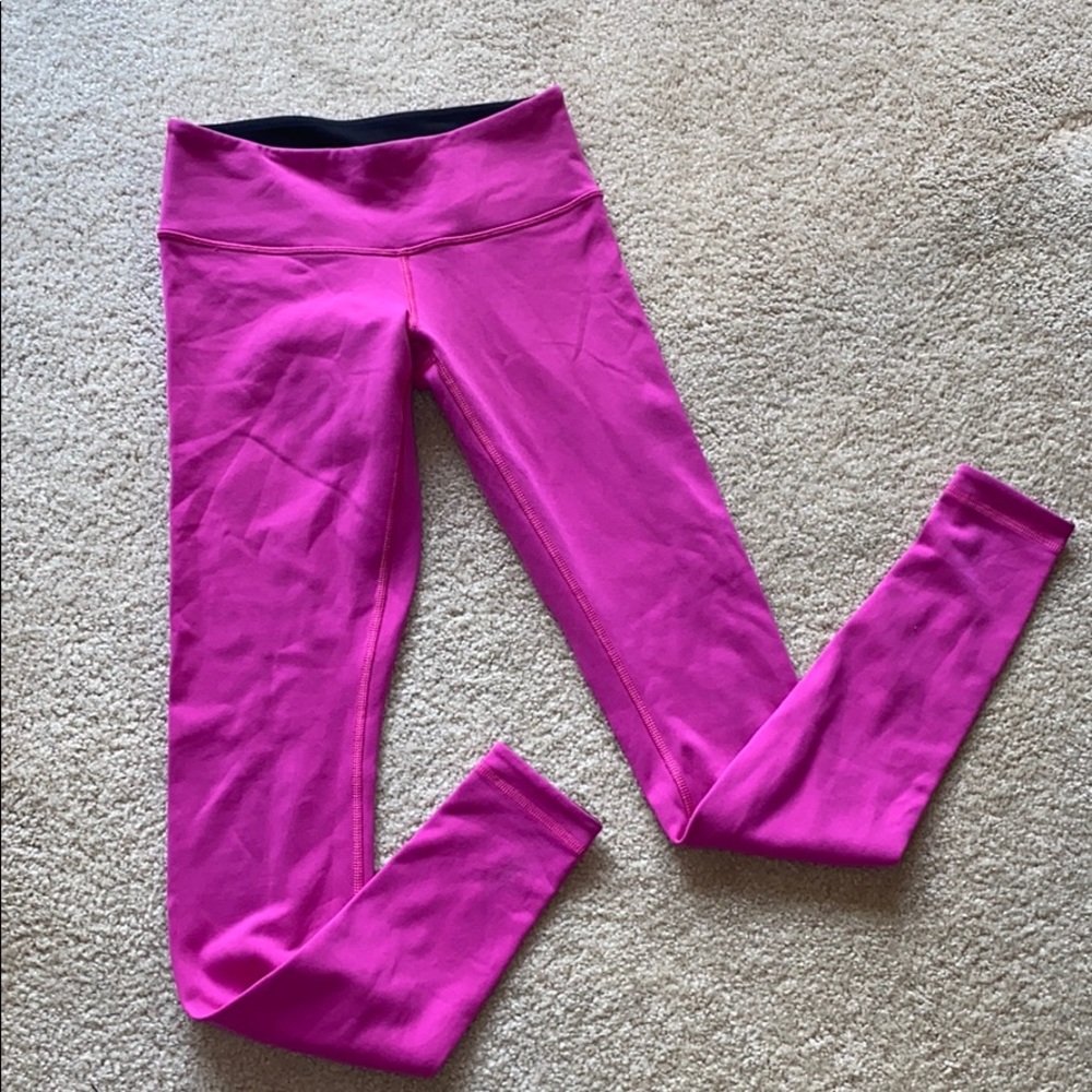 Authentic Lululemon RARE Reversible LEGGINGS